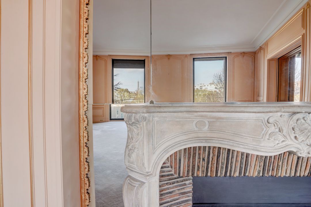 Paris - 8